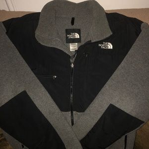 Black and grey north face fleece